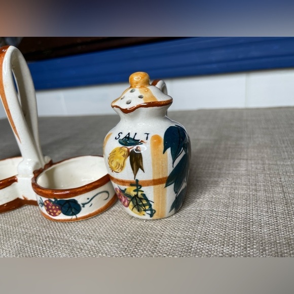Vintage Nasco Japan Hand Painted Salt And Pepper Shakers Set With Holder Pear - Picture 4 of 9